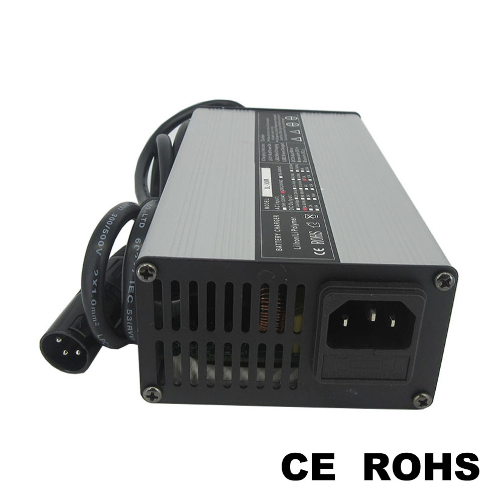 شاحن ليثيوم ذكي 72 فولت 4 أمبي - مراجعة 84V 20A Smart Charger وسعره